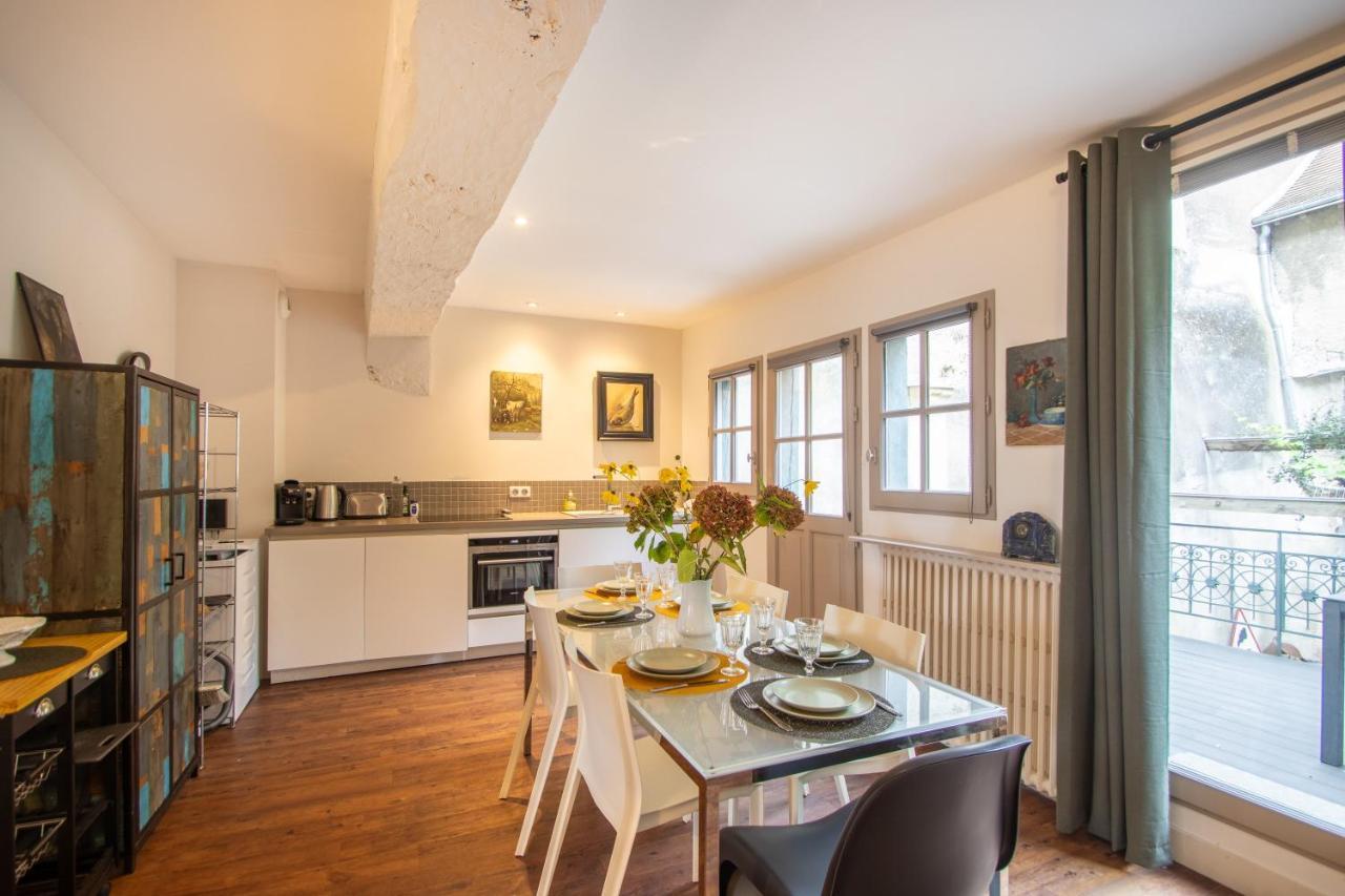 דירות אמבואה Terrasse Sur La Tour Garconnet מראה חיצוני תמונה